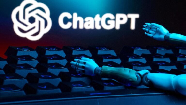 2025-04-01T135801Z_2007599546_RC2LICAS6QUS_RTRMADP_3_OPENAI-CHATGPT.JPG