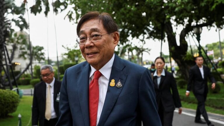 2025-06-17T044912Z_949621671_RC2CL7A21WPZ_RTRMADP_3_USA-TRUMP-TARIFFS-THAILAND.JPG