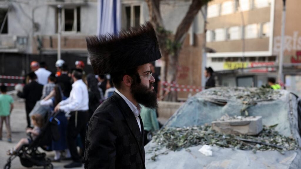 2025-06-22T160028Z_1917394131_RC2S7FAQJX7B_RTRMADP_3_IRAN-NUCLEAR-ISRAEL-MISSILES.JPG