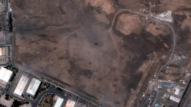 2025-06-22T173651Z_1801079820_RC2L7FALLNT0_RTRMADP_3_IRAN-NUCLEAR-ISFAHAN-NATANZ-SATELLITE.JPG