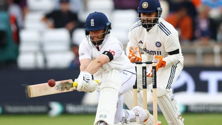 2025-06-24T152212Z_1008900423_UP1EL6O16OZIW_RTRMADP_3_CRICKET-TEST-ENG-IND.JPG