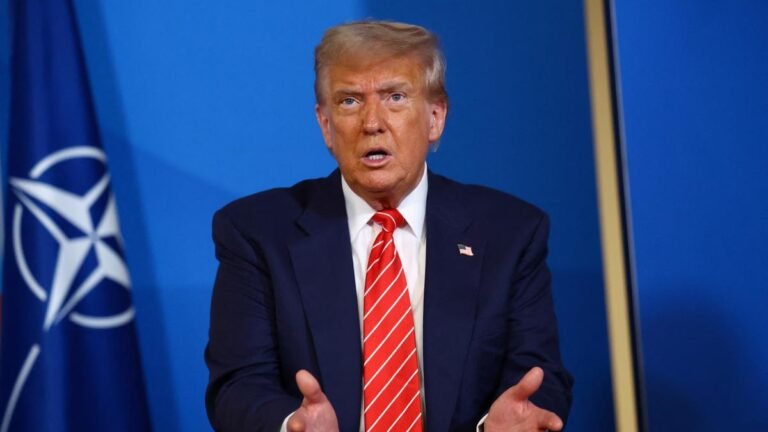 2025-06-25T101000Z_913818345_RC2K9FA0BSNU_RTRMADP_3_NATO-SUMMIT-TRUMP-RUTTE.JPG20.jpeg