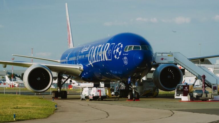598804-Qatar-Airways-B777-UEFA-Champions-League-Livery-at-the-55th-Paris-Air-Show-fe2291-original-17.jpeg