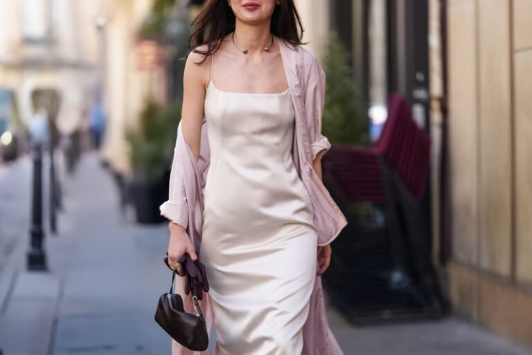 80s-90s-fashion-comeback-slip-dress-GettyImages-2203610124-b443004aeed547dab51cc6c95df705e4.jpg