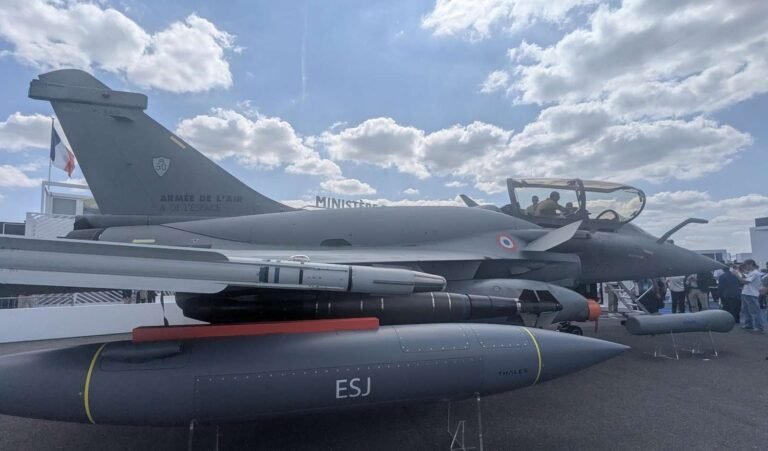 8c315199be_50232526_2-rafalef5.jpg