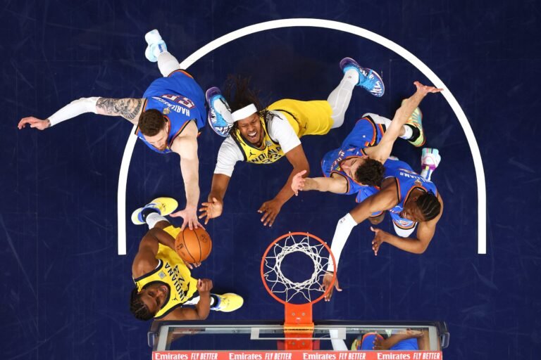 AFP__20250621__2221036343__v3__HighRes__2025NbaFinalsGameSix.jpg