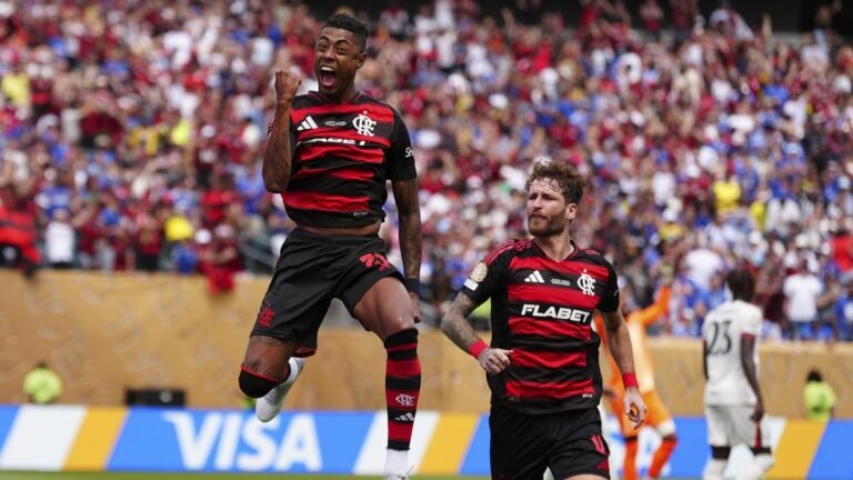 CWC_Club_World_Cup_Soccer_Photo_Gallery_42749.jpg
