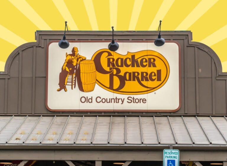 Cracker-Barrel-sign-1.jpg