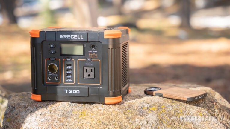 GRECELL-T300-Power-Station-front-1.jpg