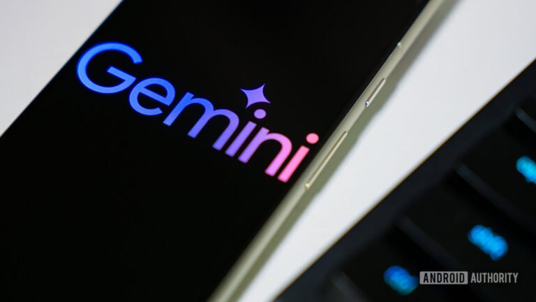 Google-Gemini-logo-on-smartphone-stock-photo-7.jpg