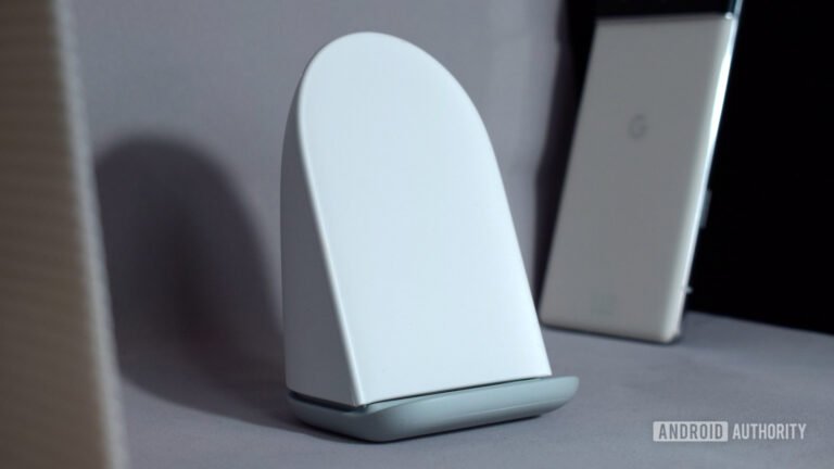 Google-Pixel-Stand-Gen-2-front.jpg