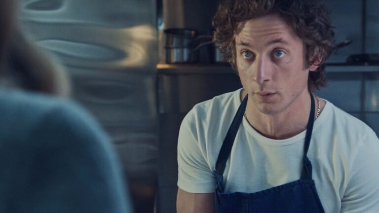 Jeremy-Allen-White-in-The-Bear.jpg