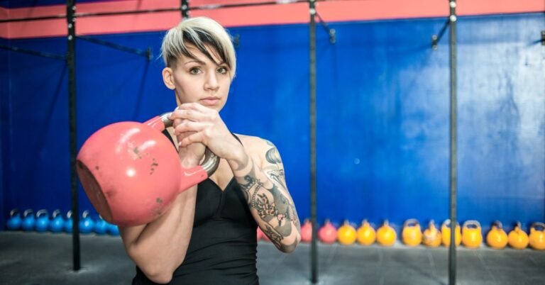 Kettlebell-Hold-Female-1200x628-Facebook.jpg