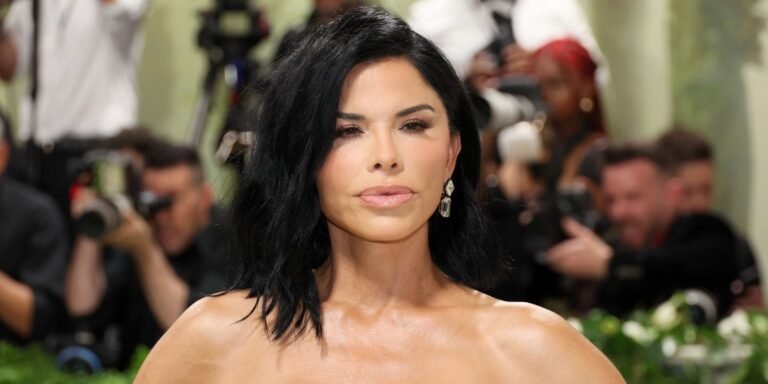 Lauren-Sanchez-HED-8f42652786b34fbe86c688cdb9edc74c.jpg