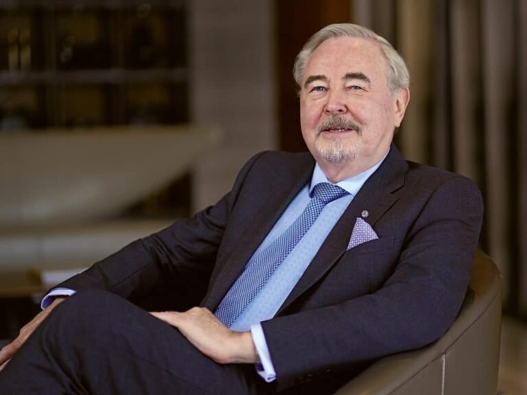 Meet-Philip-Barnes-the-new-CEO-of-Rotana-2-1024x768-1.jpg