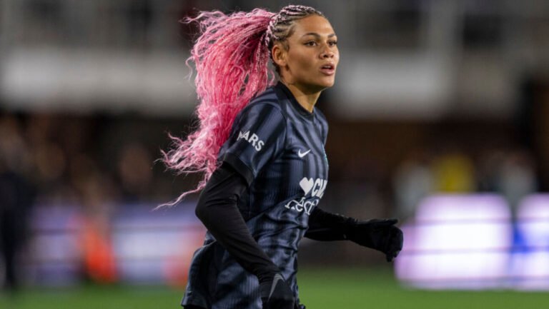 NWSL-Washington-Spirit-Trinity-Roadman-GettyImages-2206445264-H-MAIN-2025.jpg