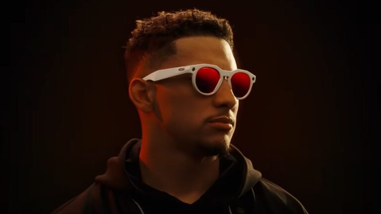 Oakley-Meta-HSTN-AI-Smart-Glasses-YouTube-Still.jpg