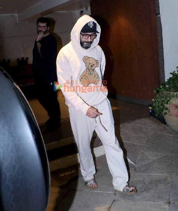Photos-Abhishek-Bachchan-snapped-in-Juhu-1-1.jpg