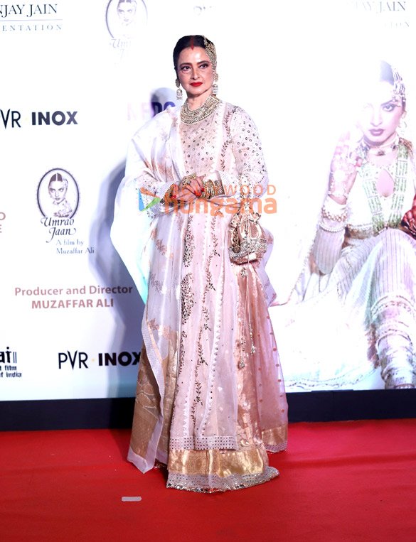 Photos-Rekha-Aamir-Khan-A.-R.-Rahman-Alia-Bhatt-Janhvi-Kapoor-Simi-Garewal-and-others-snapped-at-the.jpeg