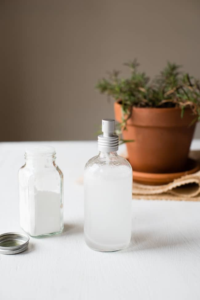 Rosemary-Hair-Powder-and-Spray-31.jpg