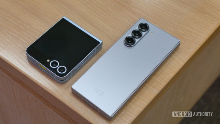 Samsung-Galaxy-Z-Flip-6-and-Z-Fold-6-on-table.jpg