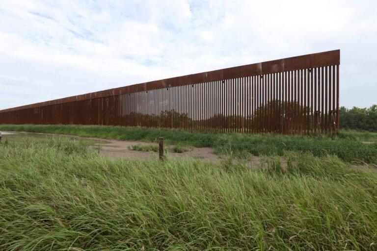 Texas_Border_Wall_12574.jpg