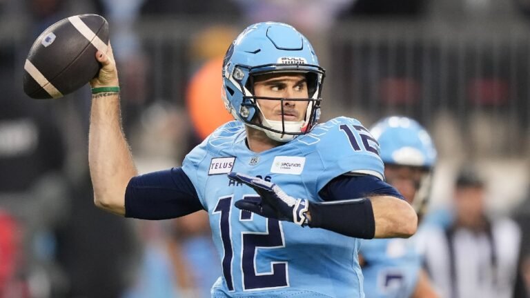 Toronto-Argonauts-quarterback-Chad-Kelly.jpg