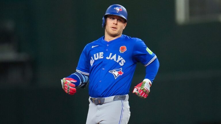 Toronto-Blue-Jays-Daulton-Varsho-1.jpg