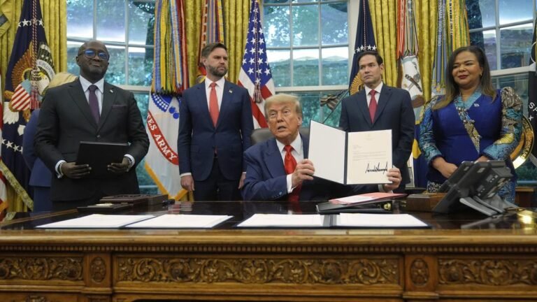 Trump_Congo_Rwanda_Peace_Agreement_53551.jpg