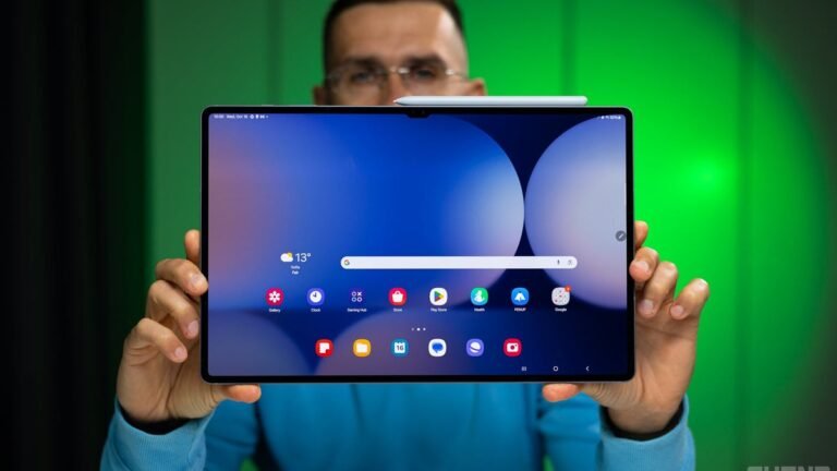 Uber-premium-Galaxy-Tab-S10-Ultra-becomes-an-absolute-gem-with-Samsungs-latest-deal.jpg