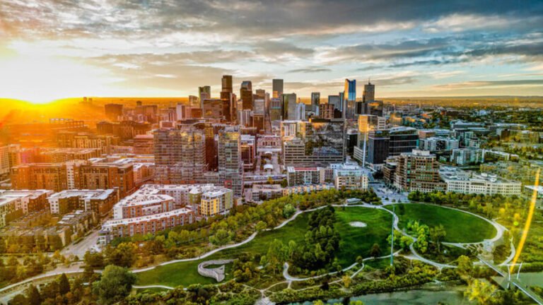 Visit_Denver_Skyline-1-1.jpg