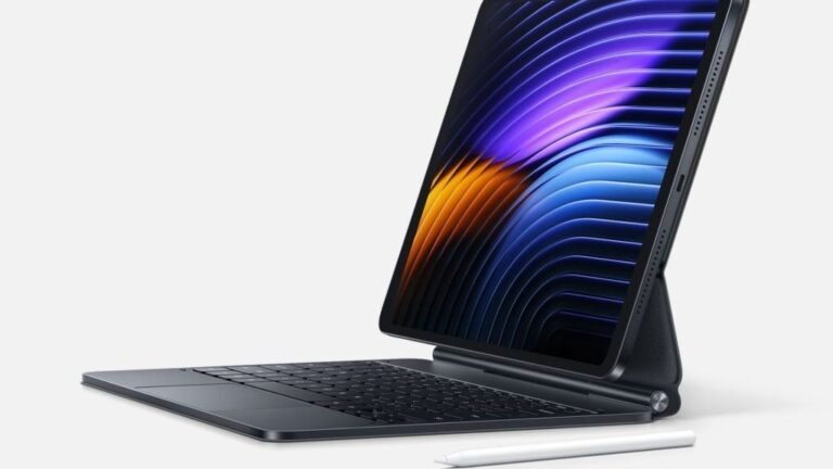 Xiaomi-launches-a-bigger-faster-Android-tablet-with-its-own-custom-chip.jpg