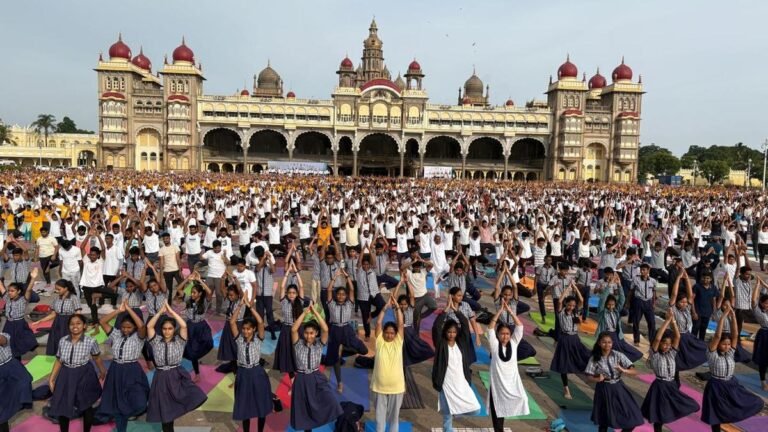 Yoga20Day20Mysuru20palace.jpeg