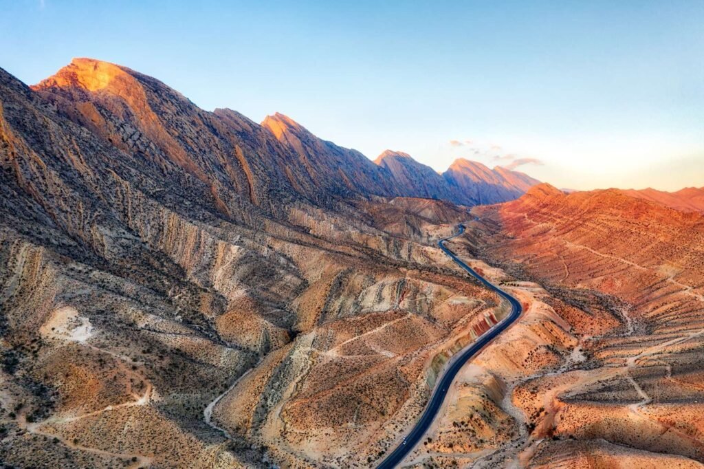 af86e218b6_50232590_geologie-reliefs-pays-iran.jpg