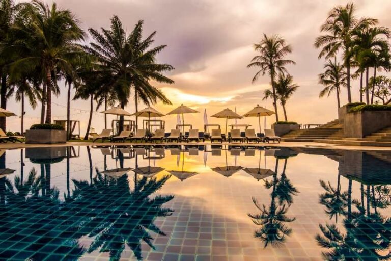 beautiful-luxury-outdoor-swimming-pool-hotel-resort-1.jpg