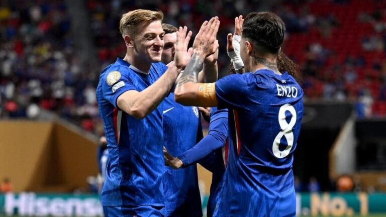 delap-enzo-chelsea-getty-cbs.jpg