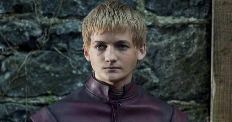 game-of-thrones-jack-gleesons-joffrey-was-so-infuriating-you-forgot-it-was-acting-until-you-saw-that.jpeg