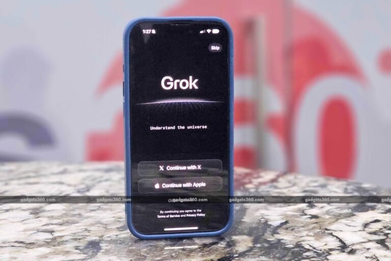 grok_ios_app_g360_1736496546134.jpg