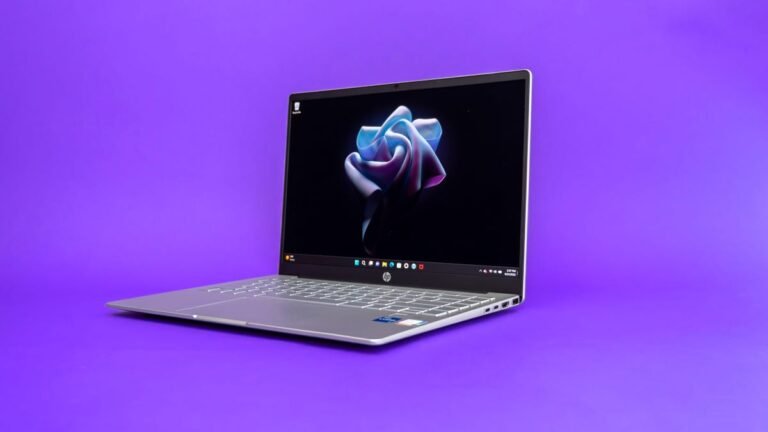 hp-pavilion-plus-14-laptop-02-promo.jpg