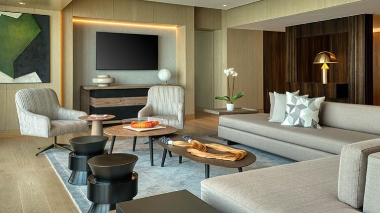 ic-real-lima-miraflores-suite-image-1.jpg