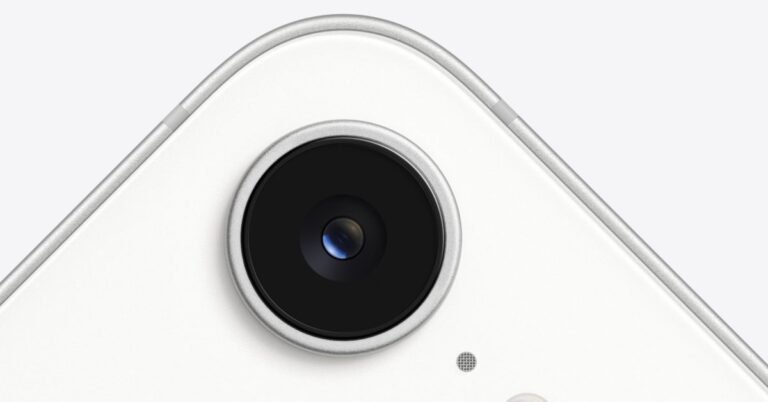 iphone-16e-camera-1.jpg