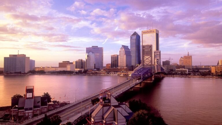 jacksonville-gettyimages-200550947-001.jpg