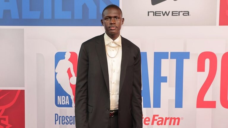 khaman-maluach-nba-draft-night.jpg