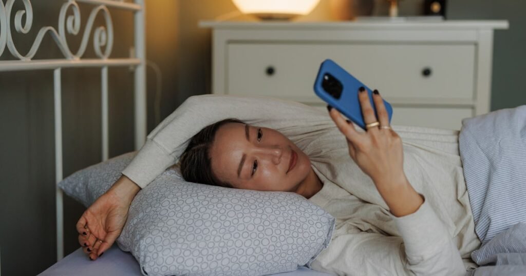 korean-woman-relaxing-in.jpg
