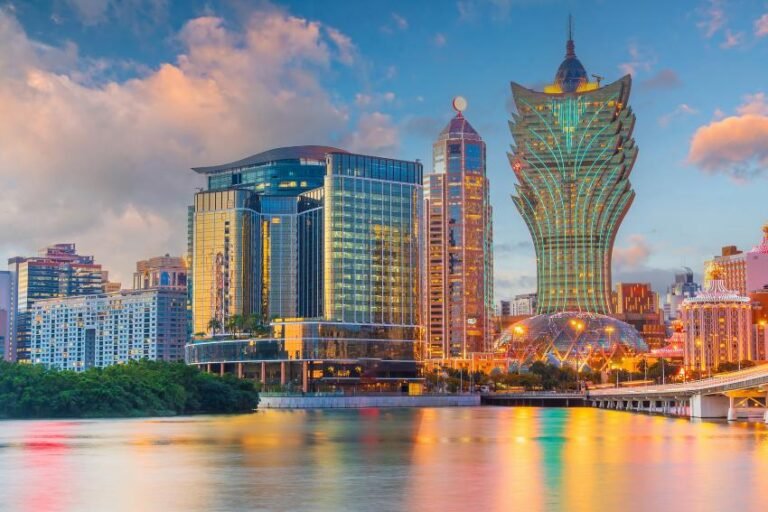 macau-downtown-city-skyline-cityscape-china-1.jpg