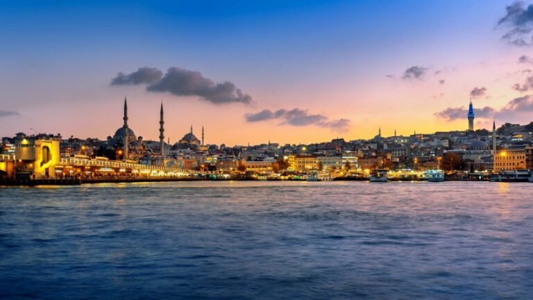 panoramic-istanbul-city-twilight-turkey-1.jpg