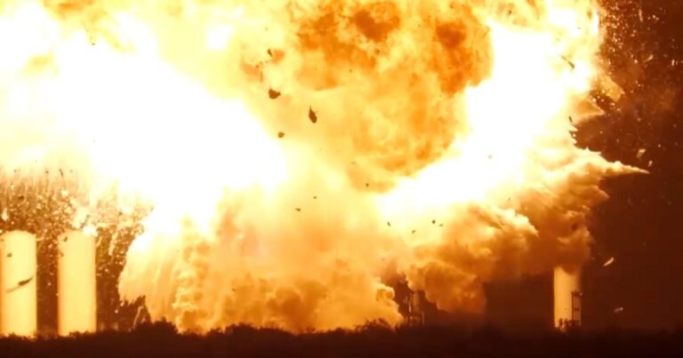 spacex-therocketfuture-via-x-reuters.jpg