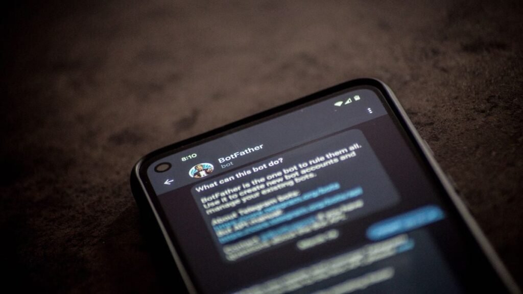 telegram_unsplash_lana_codes_1750945465059.jpg
