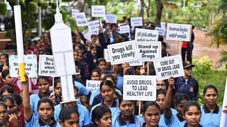 vjkvg-drug201.JPG